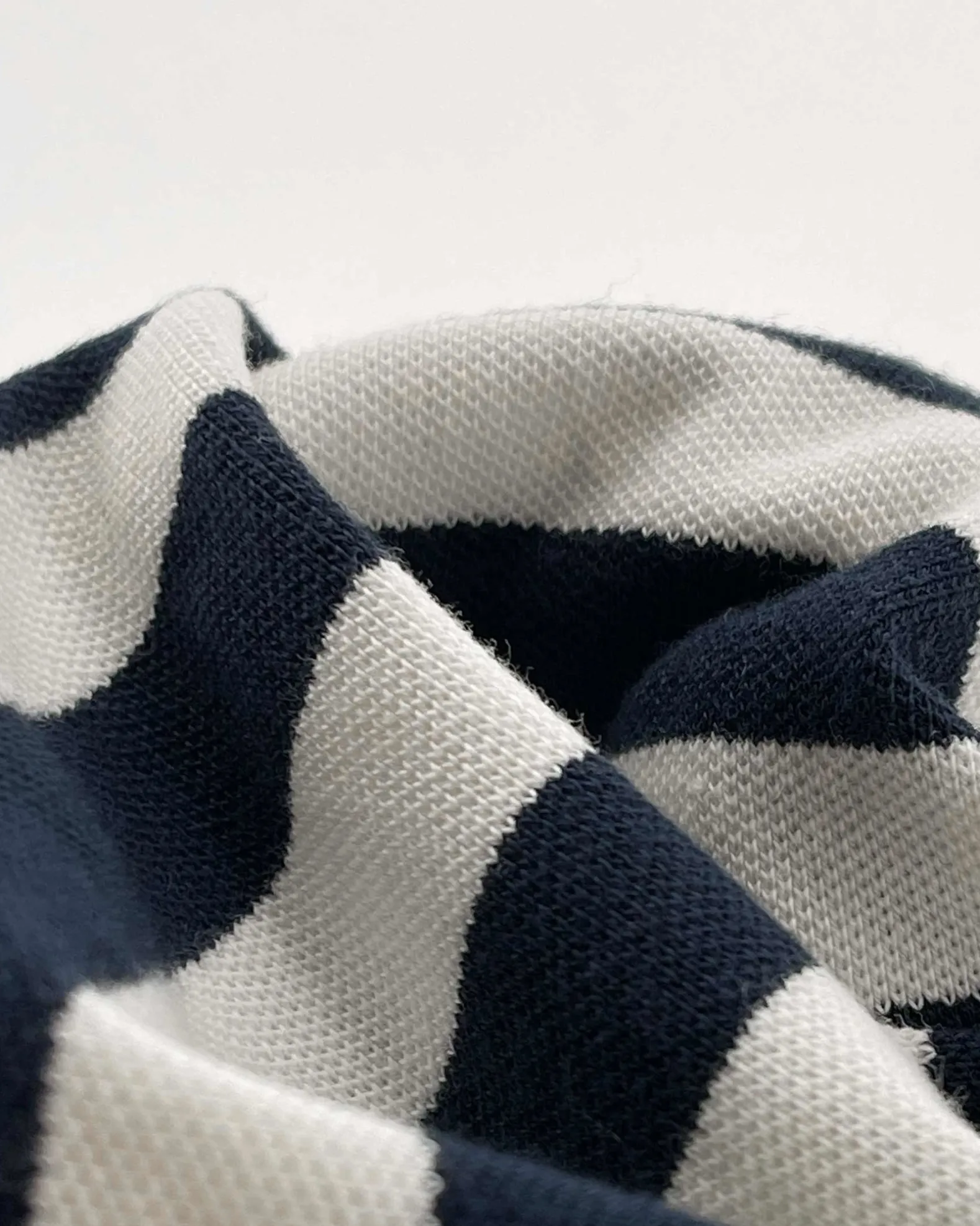 De Klassieke Gestreepte Issa Polo